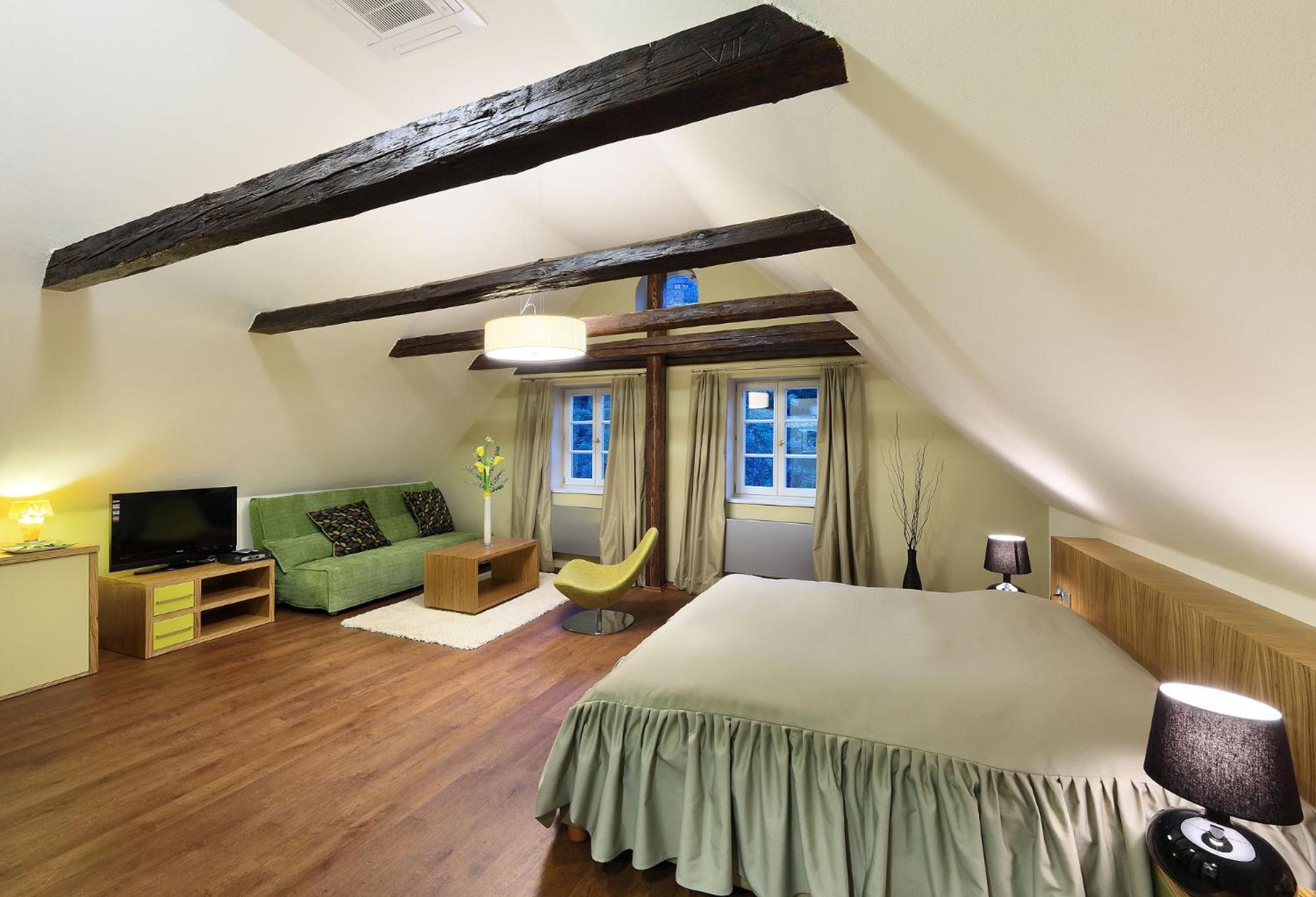 Hotel Edward Kelly Cesky Krumlov Luaran gambar
