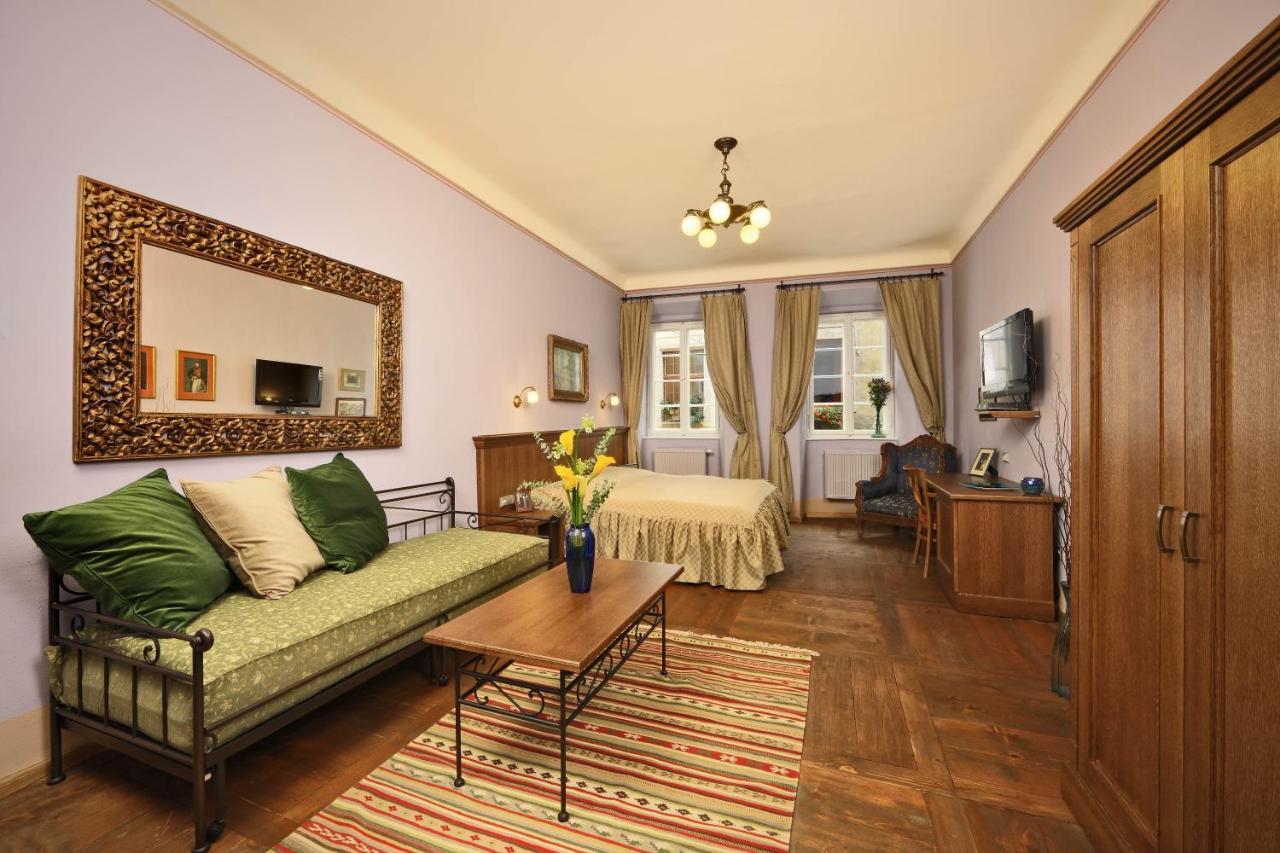 Hotel Edward Kelly Cesky Krumlov Luaran gambar
